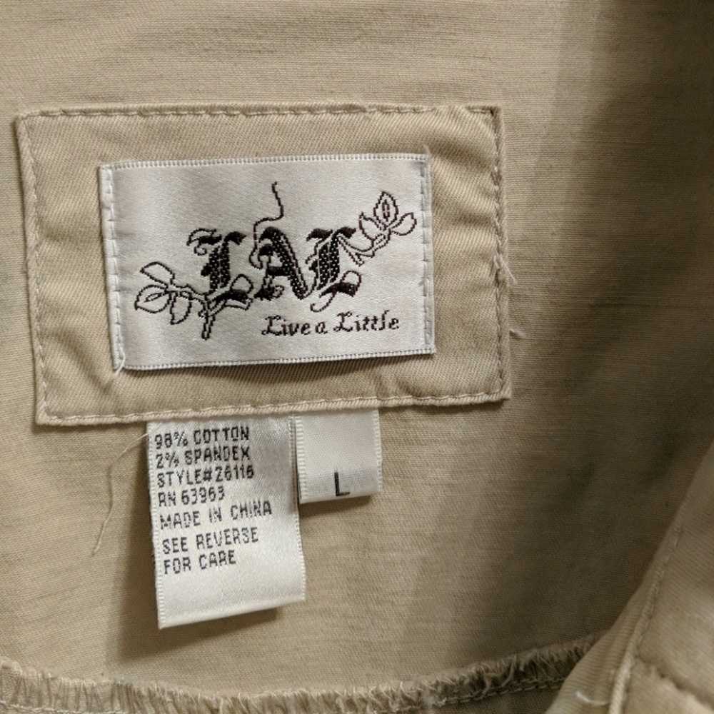 Coat - Picture 4 of 6